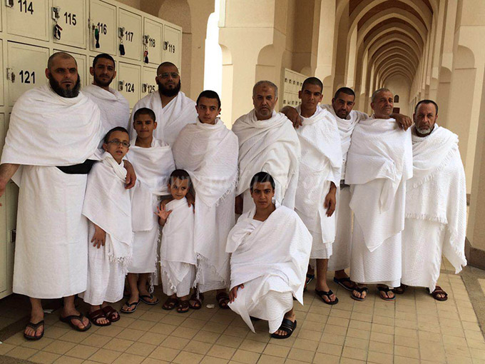 بالصور: معتمرو الفوج الثاني من مدينة يافا يصلون مكة المكرمة وينهون أداء العمرة